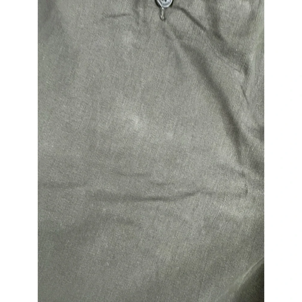 Eddie Bauer Chino Pants Mens 38x30 Green Classic Fit Pleated Wrinkle Resistant - Picture 16 of 16